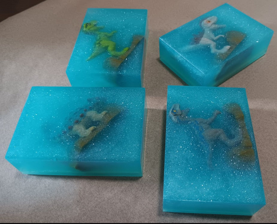 Toy Surprise,blue