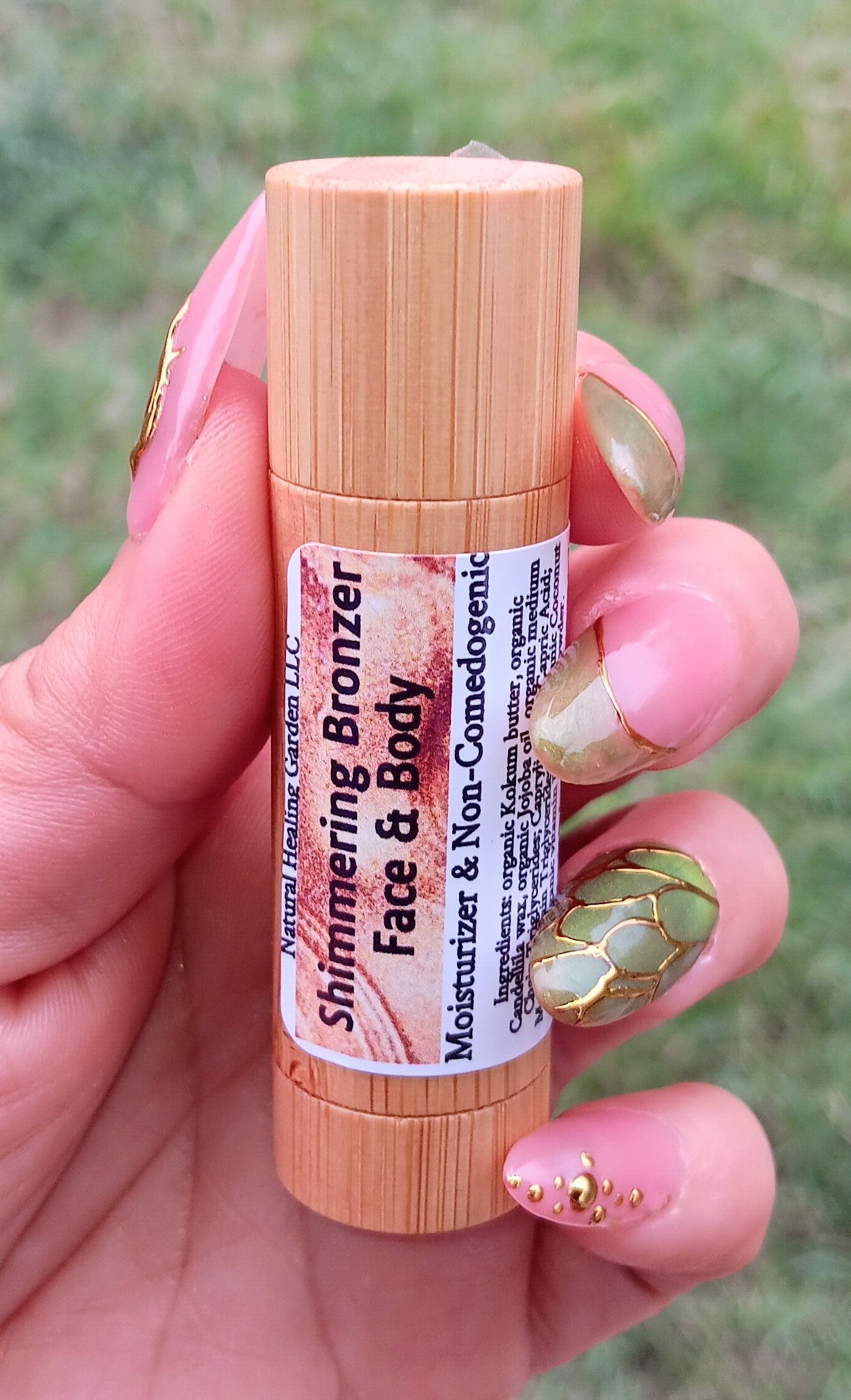 Shimmering Bronzer                Face & Body